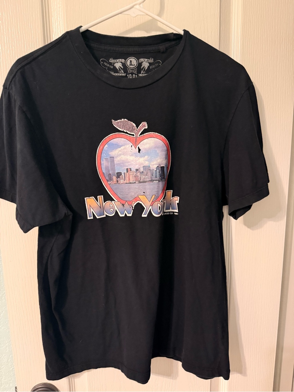 Guess Jeans Graphic Tee